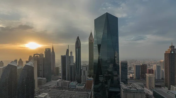 Puesta Sol Sobre Centro Financiero Ciudad Dubai Con Rascacielos Lujo — Foto de Stock