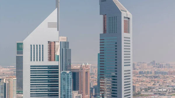 Вид Emirates Towers Deira District Air Timelapse Скайскраптери Фінансового Району — стокове фото