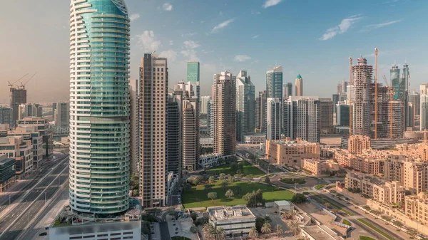 Zatoka Biznesowa Dubaju Wieże Lotnicze Poranny Timelapse Panoramiczny Widok Dach — Zdjęcie stockowe