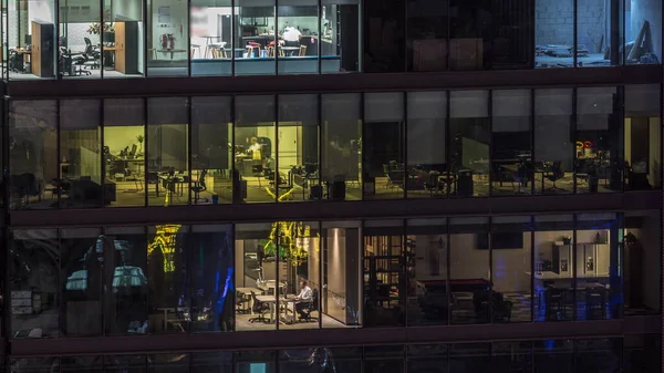 Grandes Ventanas Brillantes Edificios Oficinas Modernos Timelapse Por Noche Filas — Foto de Stock