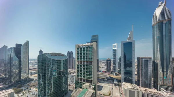 Διεθνές Οικονομικό Κέντρο Του Ντουμπάι Ουρανοξύστες Πανόραμα Συννεφιασμένο Μπλε Ουρανό — Φωτογραφία Αρχείου