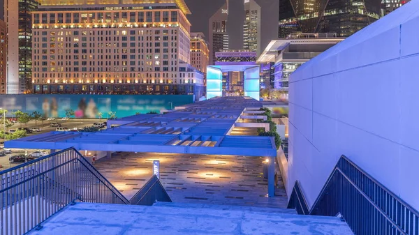 Strandpromenad Med Trappor Gate Avenue Ligger Dubai Internationella Finansiella Centrum — Stockfoto