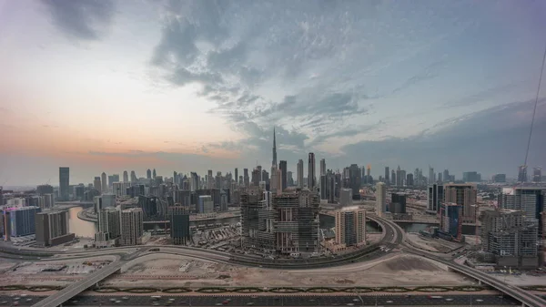 Skyline Panorâmico Dubai Com Baía Negócios Distrito Centro Cidade Tráfego — Fotografia de Stock
