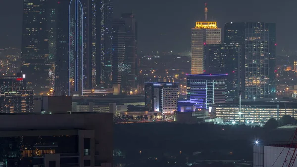 Rijen Wolkenkrabbers Het Financiële District Dubai Luchtfoto Nachtelijke Tijdspanne Panoramisch — Stockfoto