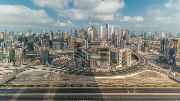 Panoramiczna Panorama Dubaju Zatoką Biznesową Centrum Dzielnicy Timelapse Widok Lotu — Zdjęcie stockowe