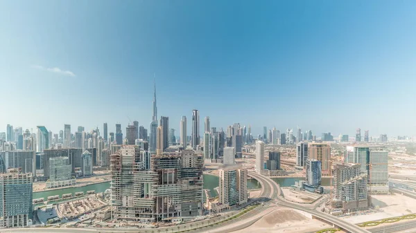 Skyline Panorâmico Dubai Com Baía Negócios Distrito Centro Durante Todo — Fotografia de Stock