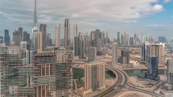 Skyline Panorámico Dubai Con Bahía Negocios Centro Ciudad Con Timelapse —  Fotos de Stock