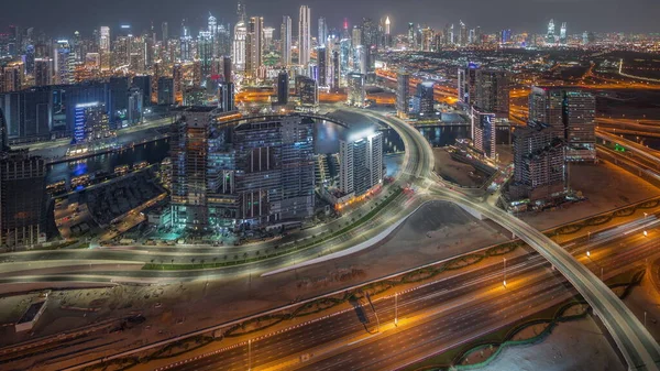 Panoramiczna Panorama Dubaju Zatoką Biznesową Centrum Miasta Finansową Dzielnicą Nocy — Zdjęcie stockowe