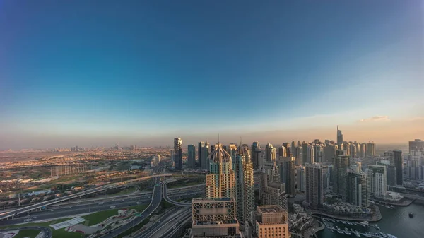 Dubai Marina Och Jlt Skyskrapor Längs Sheikh Zayed Road Antenn — Stockfoto