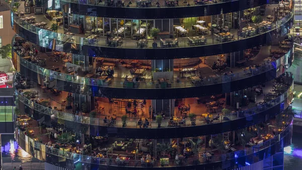 Dubai Marina Edificio Iluminado Con Diferentes Restaurantes Cada Planta Aérea — Foto de Stock
