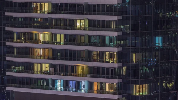 Ventanas Luces Edificios Residenciales Modernos Timelapse Por Noche Rascacielos Varios —  Fotos de Stock