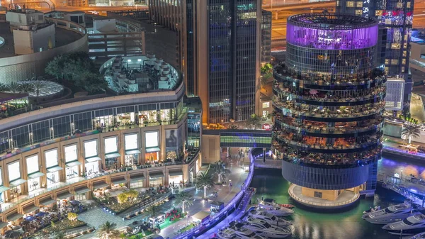Dubai Kikötő Vízparti Épület Különböző Éttermekkel Minden Emeleten Légi Éjszakai — Stock Fotó