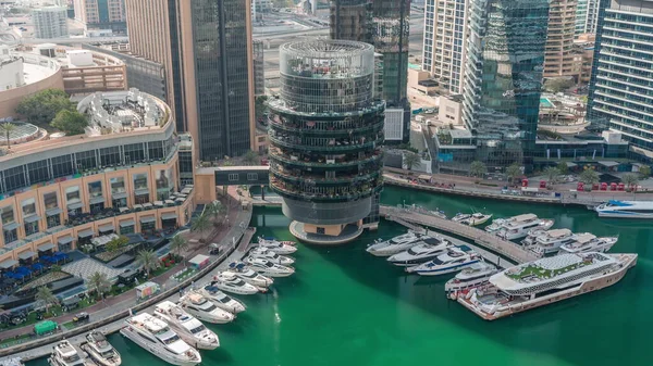 Dubai Marina Strandpromenad Och Byggnad Med Olika Restauranger Varje Våning — Stockfoto
