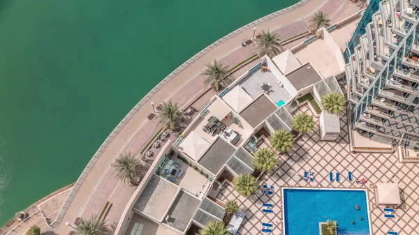 Dubajský Přístav Promenáda Nábřeží Podél Kanálu Palmami Modrým Bazénem Letecké — Stock fotografie