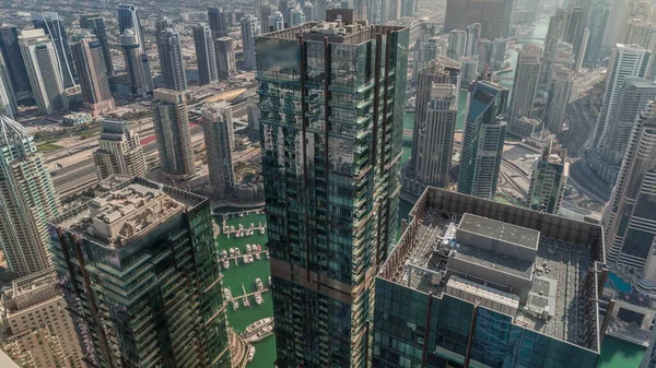 Dubai Marina Distrito Jlt Con Tráfico Carretera Entre Rascacielos Timelapse — Foto de Stock