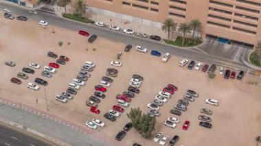 Araba Park timelapse yukarıda, havadan görünümü görüntülendi.