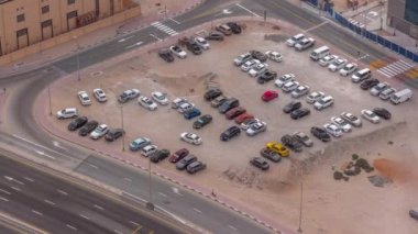 Araba Park timelapse yukarıda, havadan görünümü görüntülendi.