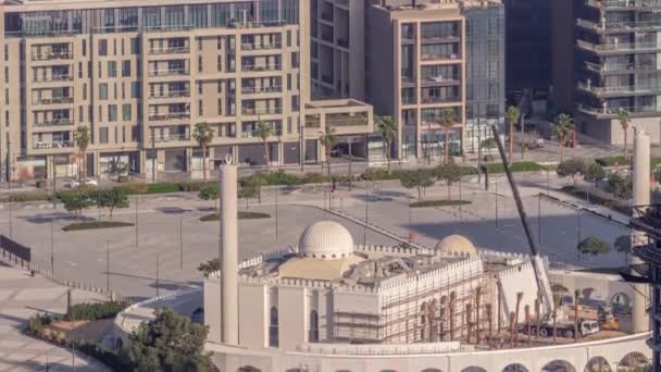 Ciudad Paseo distrito timelapse desde arriba, nueva zona urbana en el centro de Dubai. — Vídeos de Stock