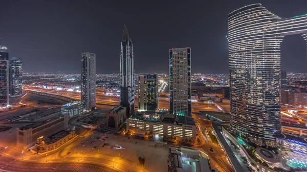 Воздушная Панорама Небоскребов Отелей Центре Дубая Современная Архитектура Освещена Ночью — стоковое фото