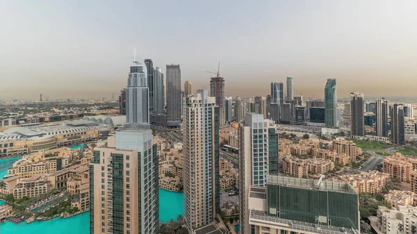 Skyline Panorámico Aéreo Una Gran Ciudad Futurista Timelapse Bahía Negocios —  Fotos de Stock