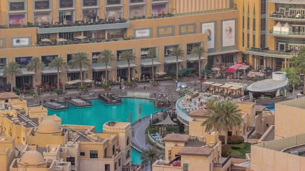 Центр Дубая Многочисленными Ресторанами Рядом Современной Футуристической Архитектурой Панорамный Вид — стоковое фото