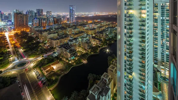 Arranha Céus Distrito Barsha Heights Edifícios Baixos Distrito Greens Noite — Fotografia de Stock