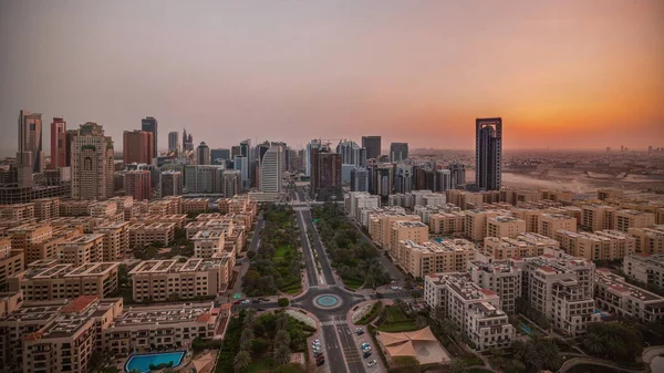 Zonsopgang Boven Wolkenkrabbers Barsha Heights District Laagbouw Greens District Luchtfoto — Stockfoto