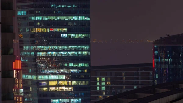 Business Bay Dubai Parlayan Pencereli Gökdelenleri Aydınlatırdı Karmaşık Kullanım Geliştirme — Stok fotoğraf