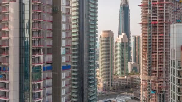 Zeitraffer aus der Luft mit moderner Architektur der Dubaier Innenstadt. — Stockvideo