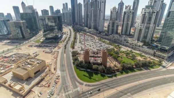 Bay Avenue s moderními věžemi rezidenční rozvoj v Business Bay letecké panoramatické po celý den timelapse, Dubaj — Stock video