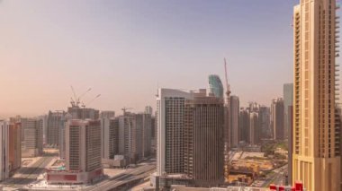 Dubai hava sahasındaki gökdelenler, Birleşik Arap Emirlikleri.
