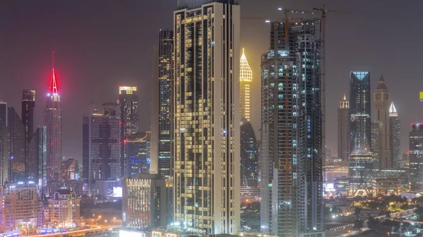 Всю Ночь Дубае Оаэ Обрушивались Крыши Высотных Зданий Вокруг Шоссе — стоковое фото