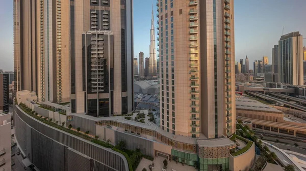 Napkelte Után Legmagasabb Felhőkarcolók Dubai Belvárosában Bouleward Utcában Közel Bevásárlóközpont — Stock Fotó