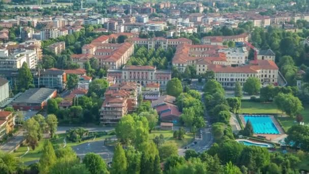 中世上部ベルガモを撮影した北イタリアの美しい中世の町の眺め — ストック動画