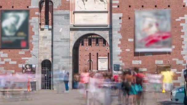 Entrée principale du château de Sforza - Castello Sforzesco timelapse, Milan, Italie — Video