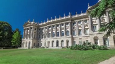Galleria dArte Moderna zaman atlaması Milano, İtalya 'da, görüntü Giardini Di Villa Reale Comunale.