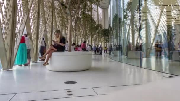 Terasz-erkély: a Dubai Mall timelapse felülnézet. — Stock videók