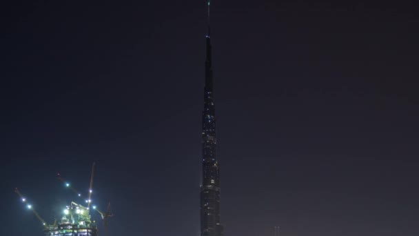 Ντουμπάι κέντρο Σίτισκεϊπ με Burj Khalifa, Lightup φως δείχνουν εναέρια timelapse — Αρχείο Βίντεο
