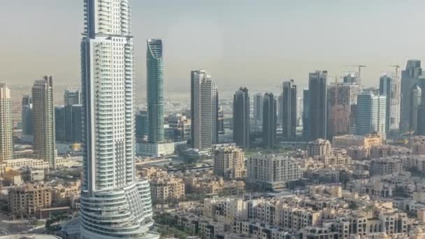 Dubai centro da cidade durante o pôr do sol timelapse. Vista superior de cima — Vídeo de Stock