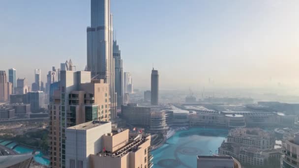 두바이 timelapse의 시내에서 안개 아침. — 비디오