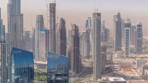 Légi Felvétel Legmagasabb Tornyokról Dubai Belvárosában Autópálya Idősíkjáról Pénzügyi Negyed — Stock Fotó