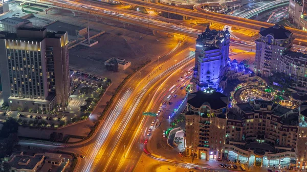 Drukke Verkeer Het Viaduct Kruising Dubai Centrum Luchtfoto Nachtelijke Tijdspanne — Stockfoto