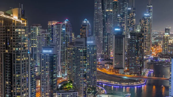 Dubai Marina Hava Sahasının Uzun Bloğundaki Çeşitli Gökdelenlerin Görüntüsü Suni — Stok fotoğraf