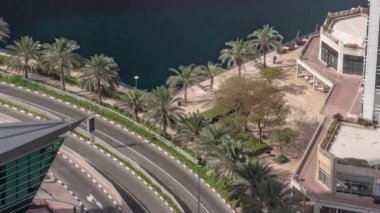 Dubai çok amaçlı emtia merkezinin bir parçası olan JLT hava zaman aralığında uzun konut binaları..