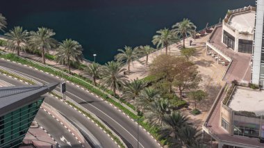 Dubai çok amaçlı emtia merkezinin bir parçası olan JLT hava zaman aralığında uzun konut binaları..