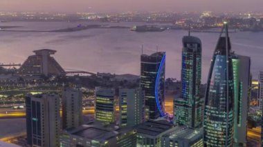 Batı Körfezi bölgesinin ufuk çizgisi Doha 'da gece gündüz, zaman çizelgesi, Katar.