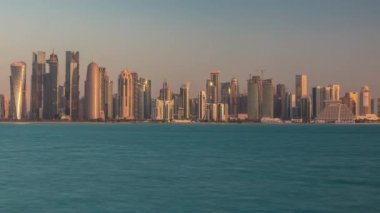 Sabahın erken saatlerinde Katar 'da Doha Zaman Çizgisi