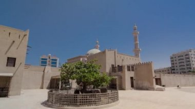 Ajman timelapse hyperlapse Müzesi'nde tarihi fort, Birleşik Arap Emirlikleri