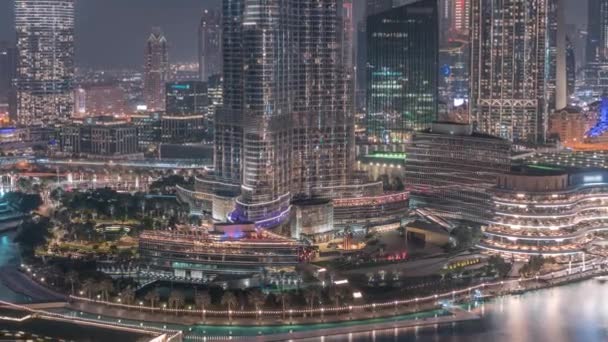 Letecký pohled na město Dubaj noc timelapse v centru. — Stock video