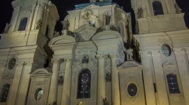 Prag, Çek Cumhuriyeti'nde Aziz Nikolaos Kilisesi gece hızlandırılmış hiperlapsus